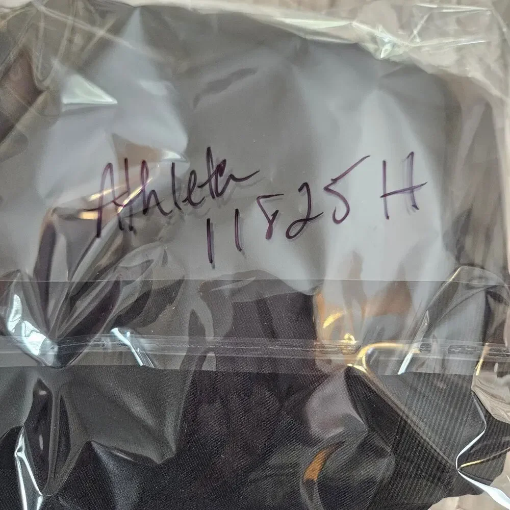 EUC Athleta Brooklyn Lined Joggers Sz 8 Black Camo - Picture 11 of 11